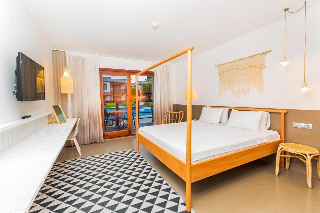 Faros Bodrum Hotel - Special Category ゴルトゥルブク エクステリア 写真